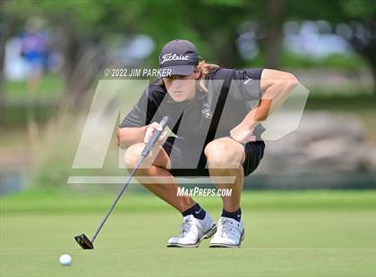 Thumbnail 2 in UIL 5A Championship photogallery.