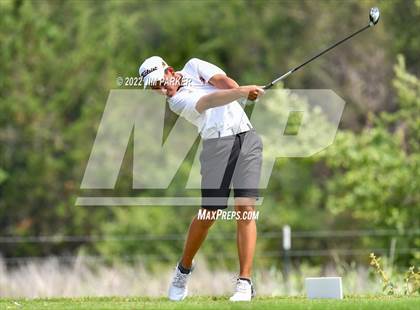 Thumbnail 2 in UIL 5A Championship photogallery.