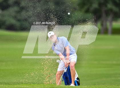 Thumbnail 2 in UIL 5A Championship photogallery.