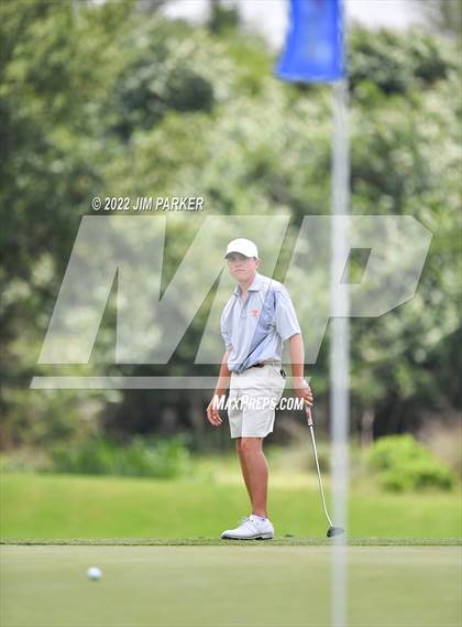 Thumbnail 1 in UIL 5A Championship photogallery.