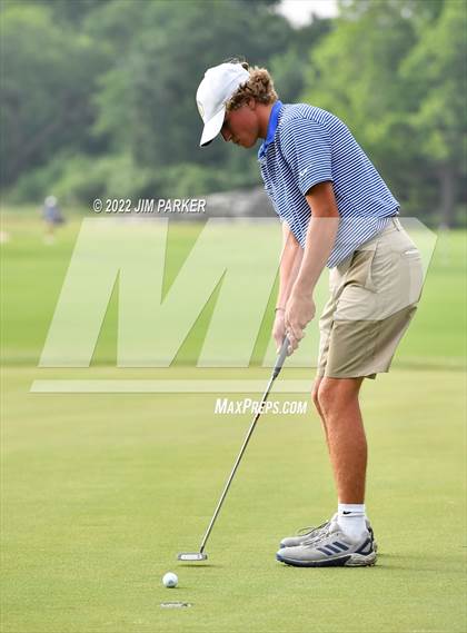 Thumbnail 3 in UIL 5A Championship photogallery.