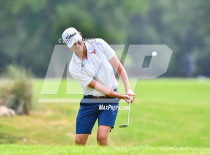 Thumbnail 3 in UIL 5A Championship photogallery.