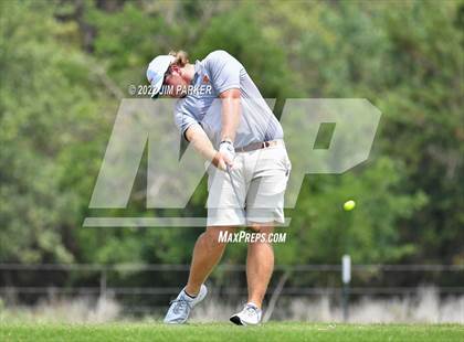 Thumbnail 2 in UIL 5A Championship photogallery.