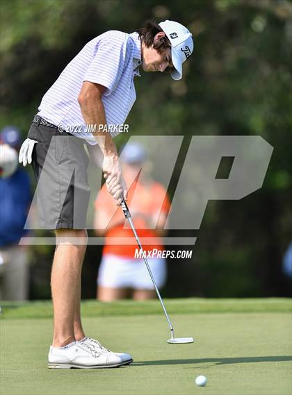 Thumbnail 2 in UIL 5A Championship photogallery.
