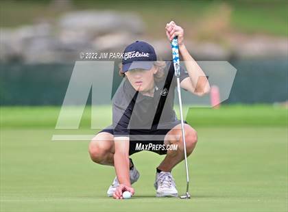 Thumbnail 2 in UIL 5A Championship photogallery.