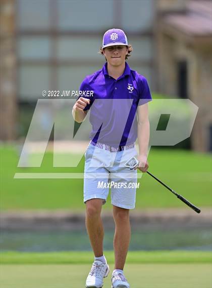 Thumbnail 2 in UIL 5A Championship photogallery.