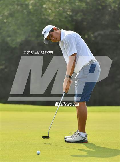 Thumbnail 2 in UIL 5A Championship photogallery.