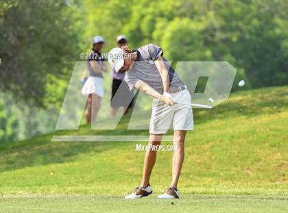 Thumbnail 2 in UIL 5A Championship photogallery.