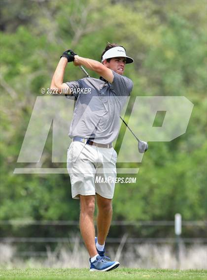 Thumbnail 3 in UIL 5A Championship photogallery.