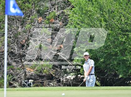 Thumbnail 1 in UIL 5A Championship photogallery.