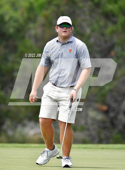Thumbnail 1 in UIL 5A Championship photogallery.