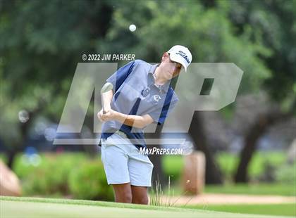 Thumbnail 2 in UIL 5A Championship photogallery.