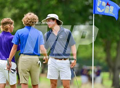 Thumbnail 1 in UIL 5A Championship photogallery.