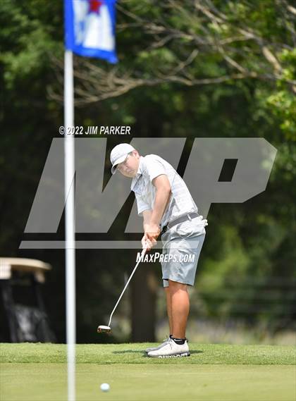 Thumbnail 1 in UIL 5A Championship photogallery.