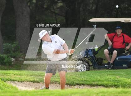 Thumbnail 3 in UIL 5A Championship photogallery.