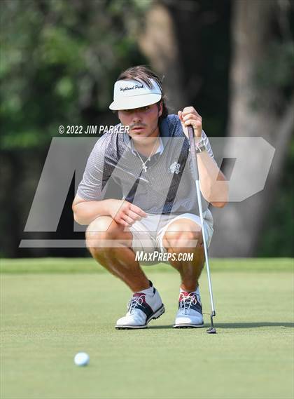 Thumbnail 2 in UIL 5A Championship photogallery.