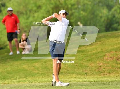 Thumbnail 1 in UIL 5A Championship photogallery.