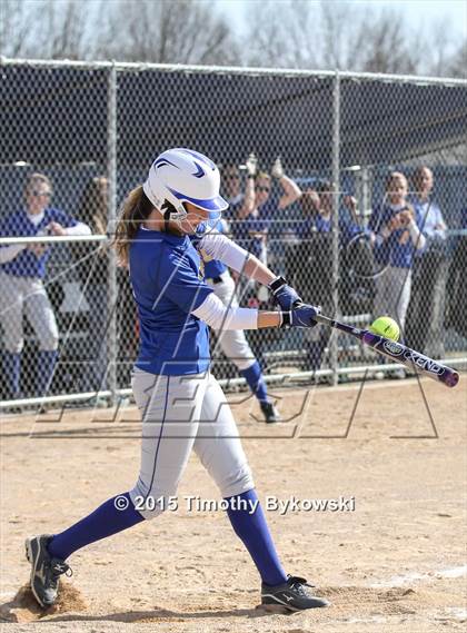 Thumbnail 3 in St. Michael-Albertville vs Chisago Lakes photogallery.