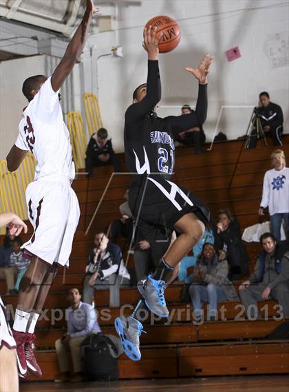 Thumbnail 1 in Valhalla vs. Saunders (Coaches vs Cancer Showcase) photogallery.