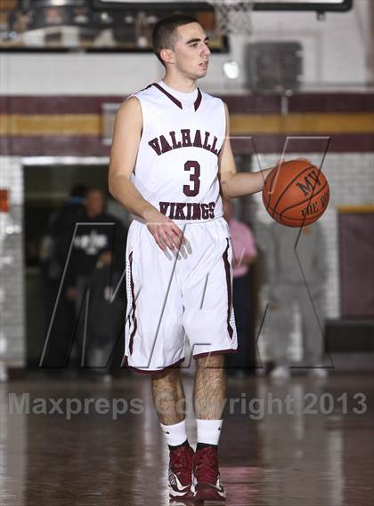 Thumbnail 2 in Valhalla vs. Saunders (Coaches vs Cancer Showcase) photogallery.