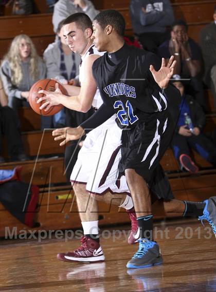 Thumbnail 2 in Valhalla vs. Saunders (Coaches vs Cancer Showcase) photogallery.