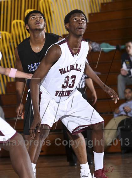 Thumbnail 1 in Valhalla vs. Saunders (Coaches vs Cancer Showcase) photogallery.