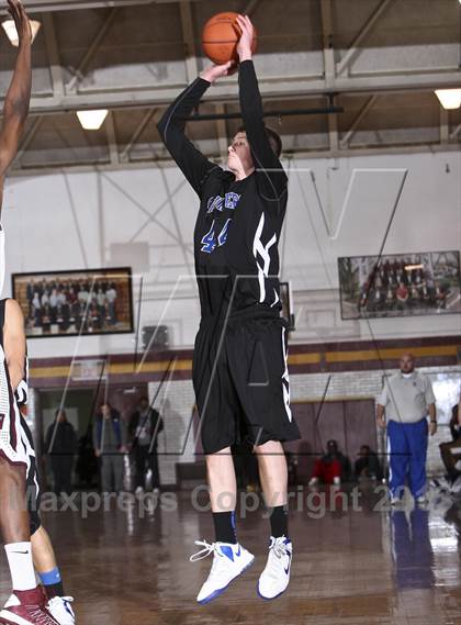 Thumbnail 1 in Valhalla vs. Saunders (Coaches vs Cancer Showcase) photogallery.