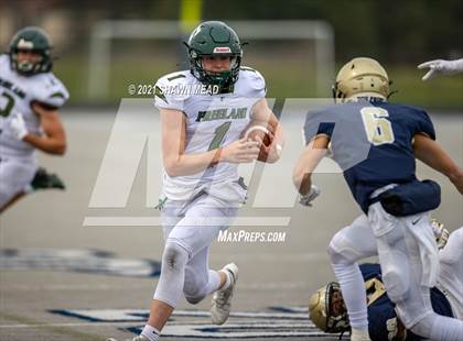Thumbnail 3 in Chelsea vs. Freeland (MHSAA D4 Semifinal) photogallery.