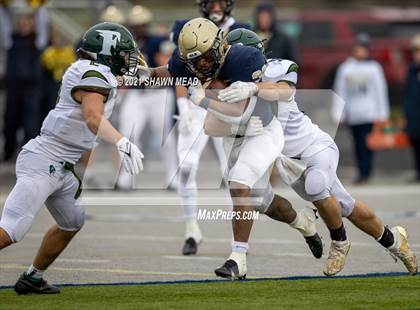 Thumbnail 2 in Chelsea vs. Freeland (MHSAA D4 Semifinal) photogallery.