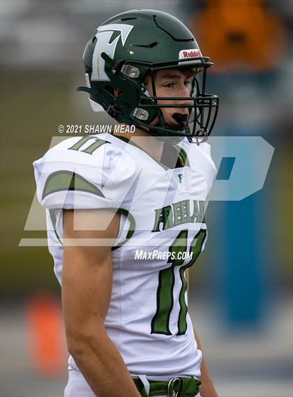 Thumbnail 1 in Chelsea vs. Freeland (MHSAA D4 Semifinal) photogallery.