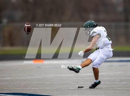 Thumbnail 1 in Chelsea vs. Freeland (MHSAA D4 Semifinal) photogallery.