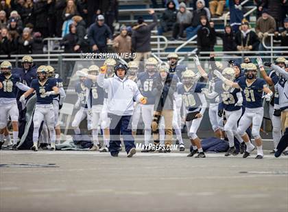 Thumbnail 2 in Chelsea vs. Freeland (MHSAA D4 Semifinal) photogallery.