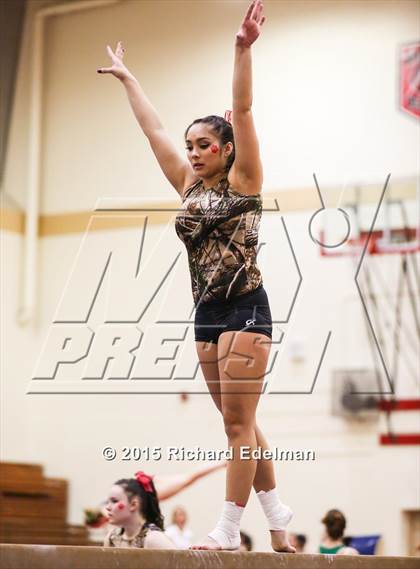 Thumbnail 1 in Newport vs. Mount Si, Bothell, Woodinville photogallery.