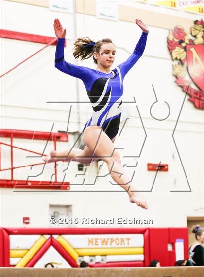 Thumbnail 1 in Newport vs. Mount Si, Bothell, Woodinville photogallery.