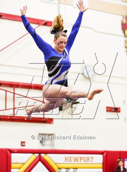 Thumbnail 3 in Newport vs. Mount Si, Bothell, Woodinville photogallery.