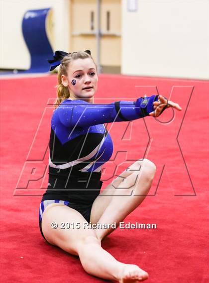 Thumbnail 1 in Newport vs. Mount Si, Bothell, Woodinville photogallery.