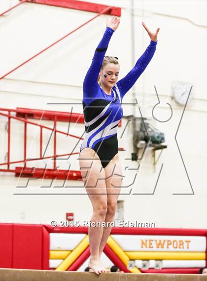 Thumbnail 1 in Newport vs. Mount Si, Bothell, Woodinville photogallery.