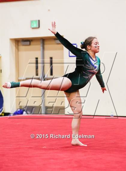 Thumbnail 1 in Newport vs. Mount Si, Bothell, Woodinville photogallery.