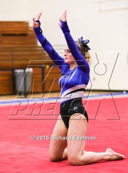 Thumbnail 1 in Newport vs. Mount Si, Bothell, Woodinville photogallery.
