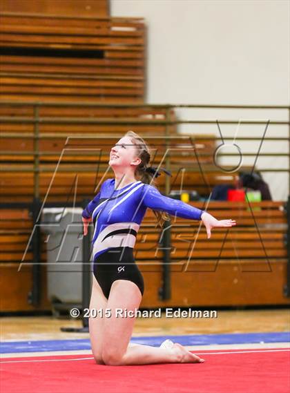 Thumbnail 1 in Newport vs. Mount Si, Bothell, Woodinville photogallery.