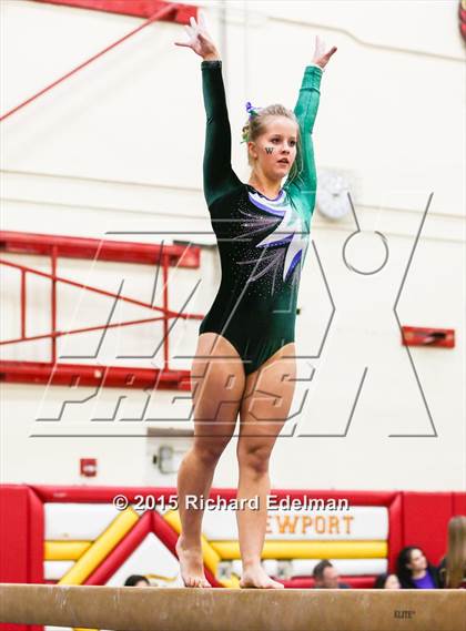 Thumbnail 1 in Newport vs. Mount Si, Bothell, Woodinville photogallery.