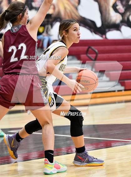 Thumbnail 3 in Poolville vs Bellevue (Poolville Mesquite Pit Classic) photogallery.