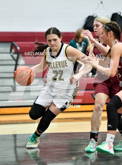 Thumbnail 3 in Poolville vs Bellevue (Poolville Mesquite Pit Classic) photogallery.