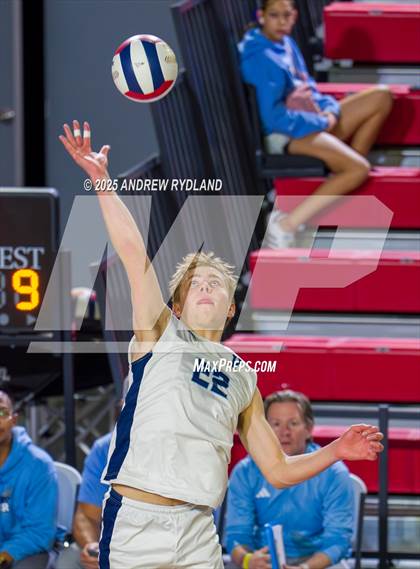 Thumbnail 2 in Legacy vs. Valor Christian (CHSAA 5A Round2 M11) photogallery.