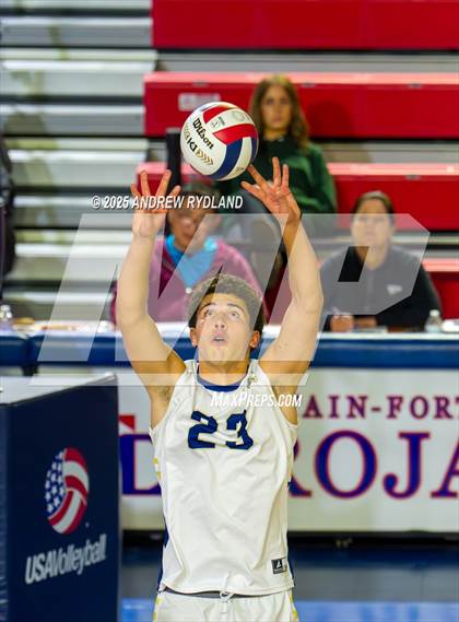 Thumbnail 2 in Legacy vs. Valor Christian (CHSAA 5A Round2 M11) photogallery.