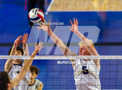 Thumbnail 2 in Legacy vs. Valor Christian (CHSAA 5A Round2 M11) photogallery.