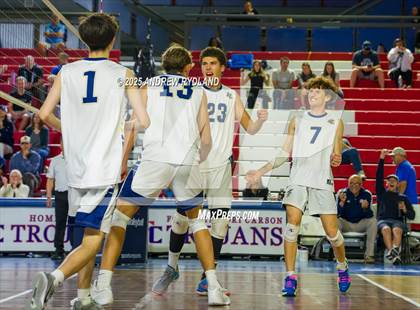 Thumbnail 3 in Legacy vs. Valor Christian (CHSAA 5A Round2 M11) photogallery.