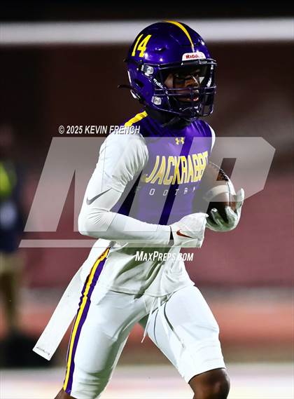 Thumbnail 1 in Highland @ Mesa (AIA 6A Round 1) photogallery.