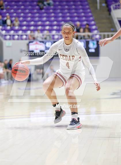 Thumbnail 3 in Green Canyon vs. Cedar (UHSAA 4A Semifinal) photogallery.