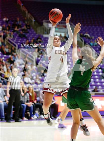 Thumbnail 2 in Green Canyon vs. Cedar (UHSAA 4A Semifinal) photogallery.
